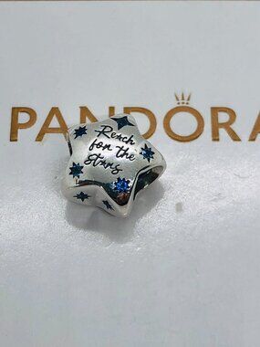 Pandora Bold Sparkling Star Charm